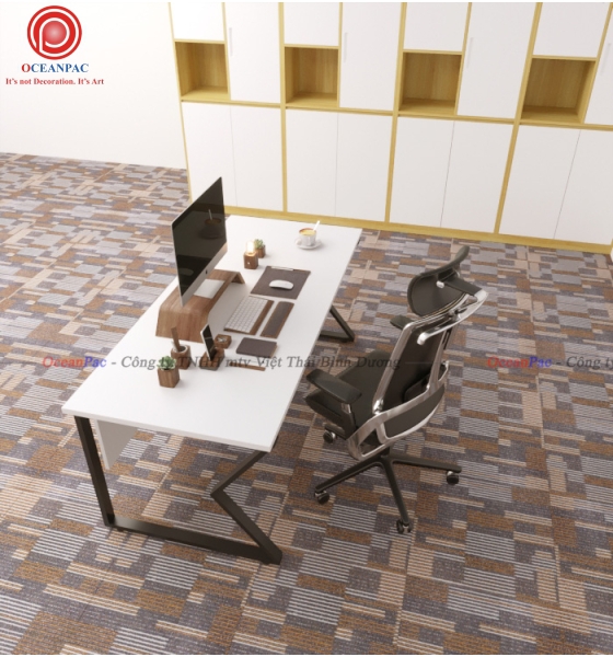 Bàn Nhân Viên M Concept Có Tấm Chắn Chân Sắt Hộp Sơn Tĩnh Điện.